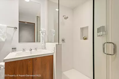706 E Hyman Avenue #706, Aspen, CO 81611 - Photo 39