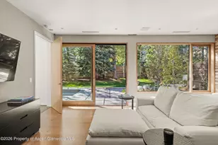 1035 Cemetery Ln, Aspen, CO 81611 - Photo 37