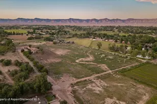 2426 H Rd, Grand Junction, CO 81505 - Photo 37