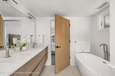 360 Wood Road #Unit 504, Snowmass Village, CO 81615 - Photo 17