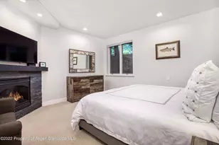 736 W Smuggler St, Aspen, CO 81611 - Photo 27