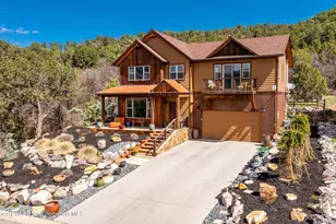 236 Paintbrush Wy, Glenwood Springs, CO 81601 - Photo 1