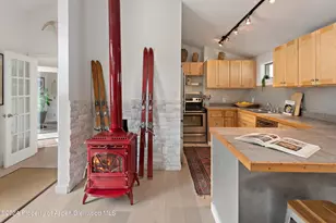 140 Maple Ln, Aspen, CO 81611 - Photo 13