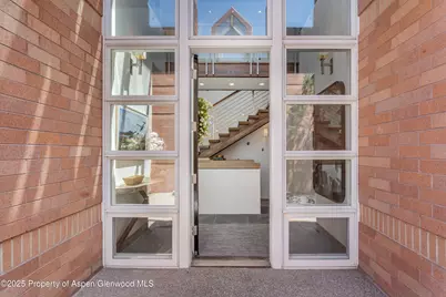 708 E Hyman Avenue, Aspen, CO 81611 - Photo 3