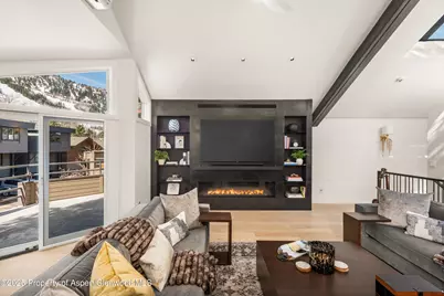 929 E E Durant Avenue Avenue #4, Aspen, CO 81611 - Photo 5