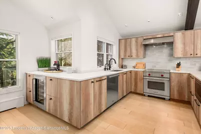 929 E E Durant Avenue Avenue #4, Aspen, CO 81611 - Photo 21