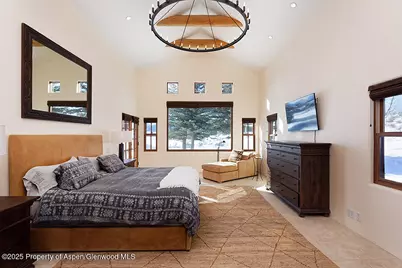 661 Green Meadow Drive, Carbondale, CO 81623 - Photo 3