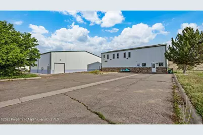 1424 Enterprise Court, Rifle, CO 81650 - Photo 5