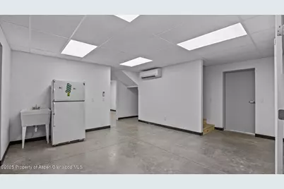 1424 Enterprise Court, Rifle, CO 81650 - Photo 17