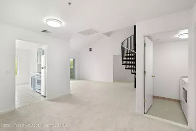 794 Castle Valley Boulevard #Unit I, New Castle, CO 81647 - Photo 3