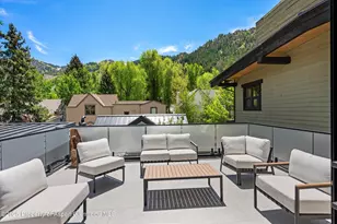 211 W Main St, Aspen, CO 81611 - Photo 43