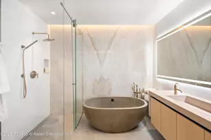 211 W Main St, Aspen, CO 81611 - Photo 27