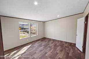 133 W Carson Cir, Parachute, CO 81635 - Photo 5