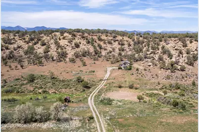 6526 County Road 331, Silt, CO 81652 - Photo 9