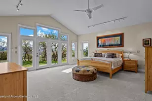 220 Sam Grange Ct, Carbondale, CO 81623 - Photo 9