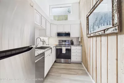 311 S Aspen Street #3, Aspen, CO 81611 - Photo 7