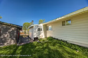 1008 Washington St, Craig, CO 81625 - Photo 37