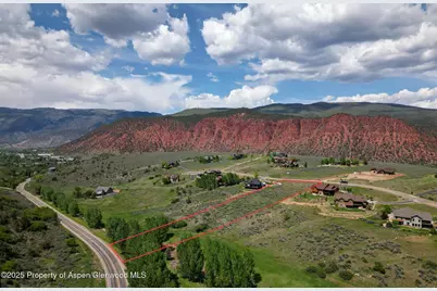 160 Maroon Drive, Glenwood Springs, CO 81601 - Photo 1