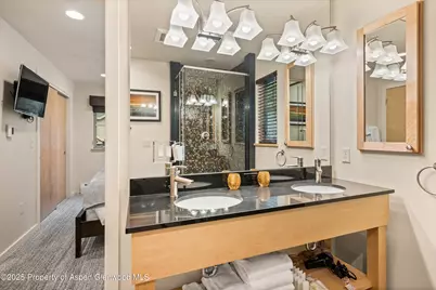 322 Park Avenue, Aspen, CO 81611 - Photo 15