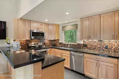 322 Park Avenue, Aspen, CO 81611 - Photo 11