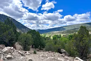 5621 Sweetwater Rd, Gypsum, CO 81637 - Photo 1