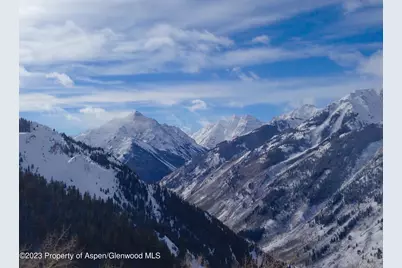 197 Prospector Road #2302-11, Aspen, CO 81611 - Photo 15