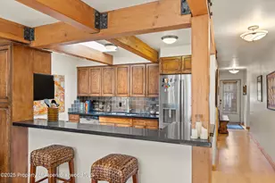124 W Hyman Ave, Aspen, CO 81611 - Photo 7