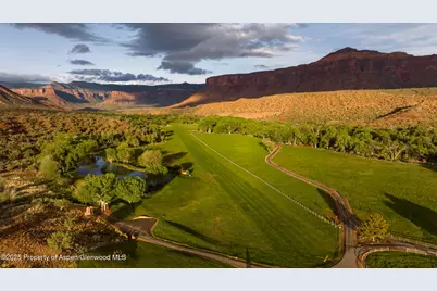 40275 Highway 141, Gateway, CO 81522 - Photo 3