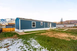 32 Bent Creek Cir, Parachute, CO 81635 - Photo 25