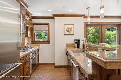 415 E Dean St, Unit 44B, Week 5, Aspen, CO 81611 - Photo 5