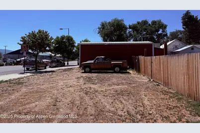 110 N 5th Street, Silt, CO 81652 - Photo 7