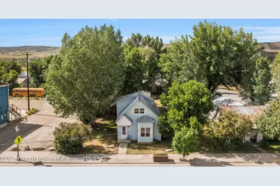 186 E Jefferson Avenue, Hayden, CO 81639 - Photo 1