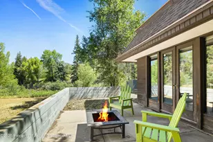 820 Twining Flats Rd, Aspen, CO 81611 - Photo 15