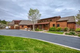 1204 Huebinger Dr, Glenwood Springs, CO 81601 - Photo 1