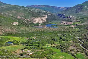 2650 Sweetwater Rd, Gypsum, CO 81637 - Photo 41