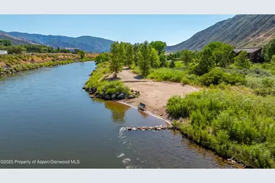 326 River View Drive #Unit 107, New Castle, CO 81647 - Photo 19