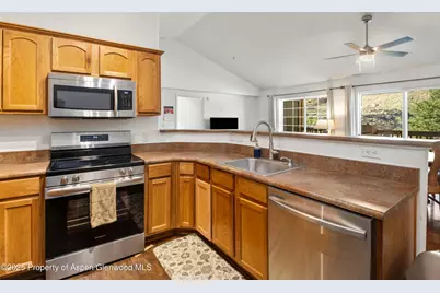 326 River View Drive #Unit 107, New Castle, CO 81647 - Photo 9