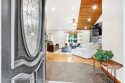 997 E 10th Street, Craig, CO 81625 - Photo 3