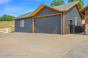 997 E 10th St, Craig, CO 81625 - Photo 47