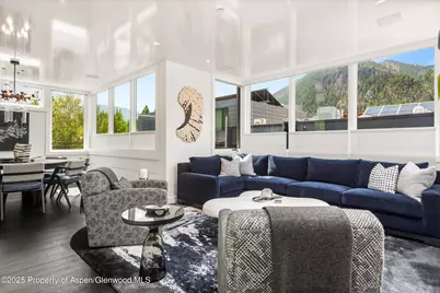 627 E Hopkins Avenue, Aspen, CO 81611 - Photo 7