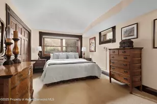 214 W Hyman Ave, Aspen, CO 81611 - Photo 9