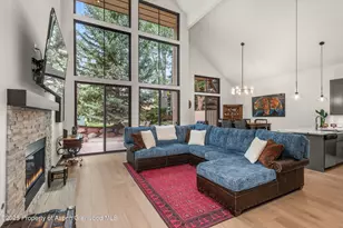 70 Golden Bear Dr, Carbondale, CO 81623 - Photo 3