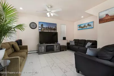 1122 Westlook Drive, Glenwood Springs, CO 81601 - Photo 3