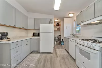 2152 Jeffcoat Drive, Craig, CO 81625 - Photo 9