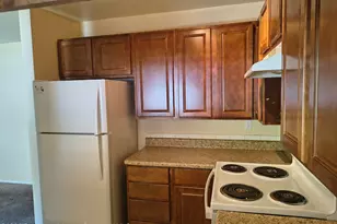 1527 Blake Ave, Glenwood Springs, CO 81601 - Photo 3