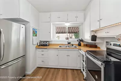 519 Maple Street, Glenwood Springs, CO 81601 - Photo 7