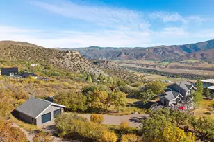 1560 Medicine Bow Rd, Aspen, CO 81611 - Photo 3