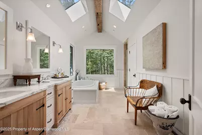 9555 Castle Creek Road, Aspen, CO 81611 - Photo 17