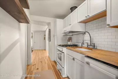 500 W Francis Street #Carriage House, Aspen, CO 81611 - Photo 13