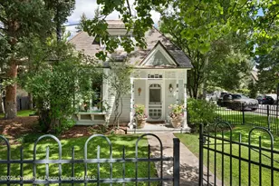 200 W Hopkins Ave, Aspen, CO 81611 - Photo 33